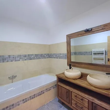 T3, 8 Couchages, Grande Terrasse, Vue Mer, Parking Privé La Ciotat