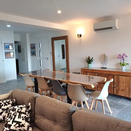 Appartement T3, 8 Couchages, Grande Terrasse, Vue Mer, Parking Privé La Ciotat