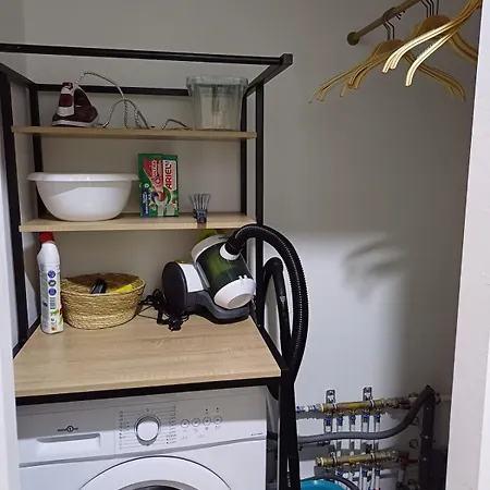 Appartement T3, 8 Couchages, Grande Terrasse, Vue Mer, Parking Privé La Ciotat